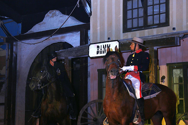 Tombstone Th��tre Equestre